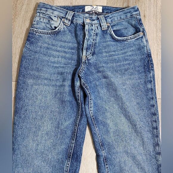 We the Free People CRVY Siren Low-Rise Straight Jeans Dark Size 24. - Picture 5 of 10